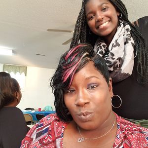 Meet your Posher, Shakira